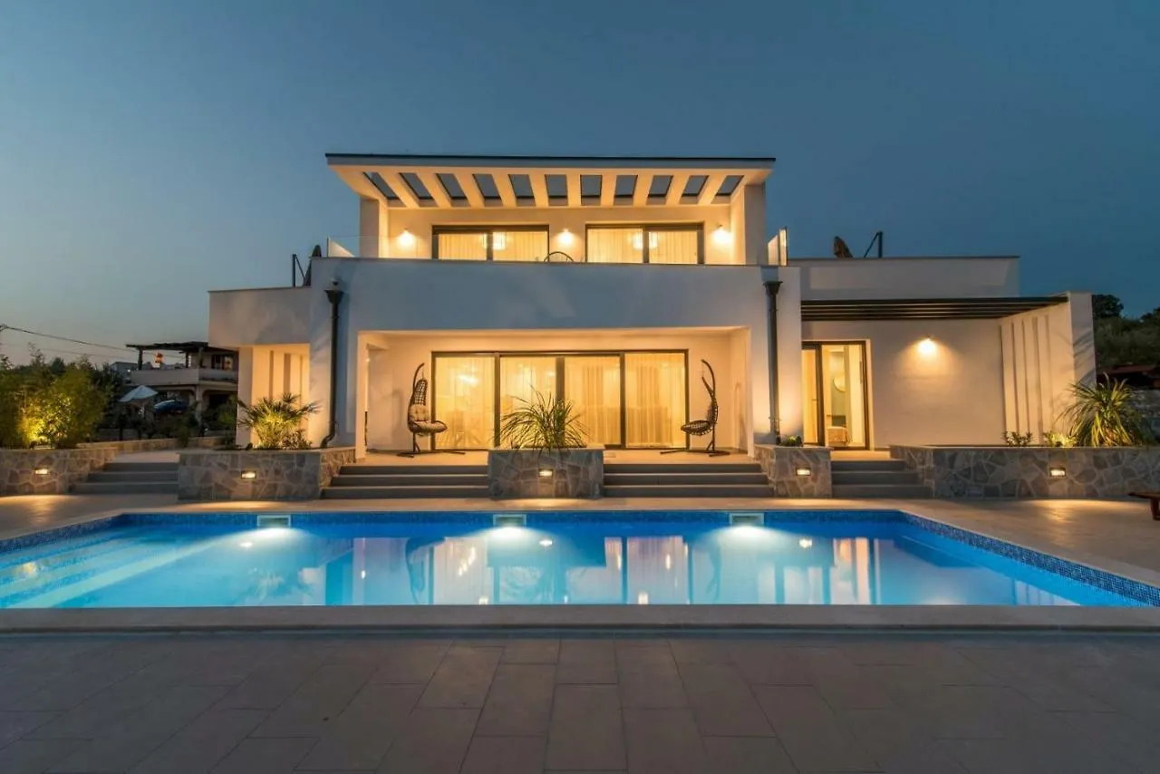 Luxury Villa Viktorija Linardići